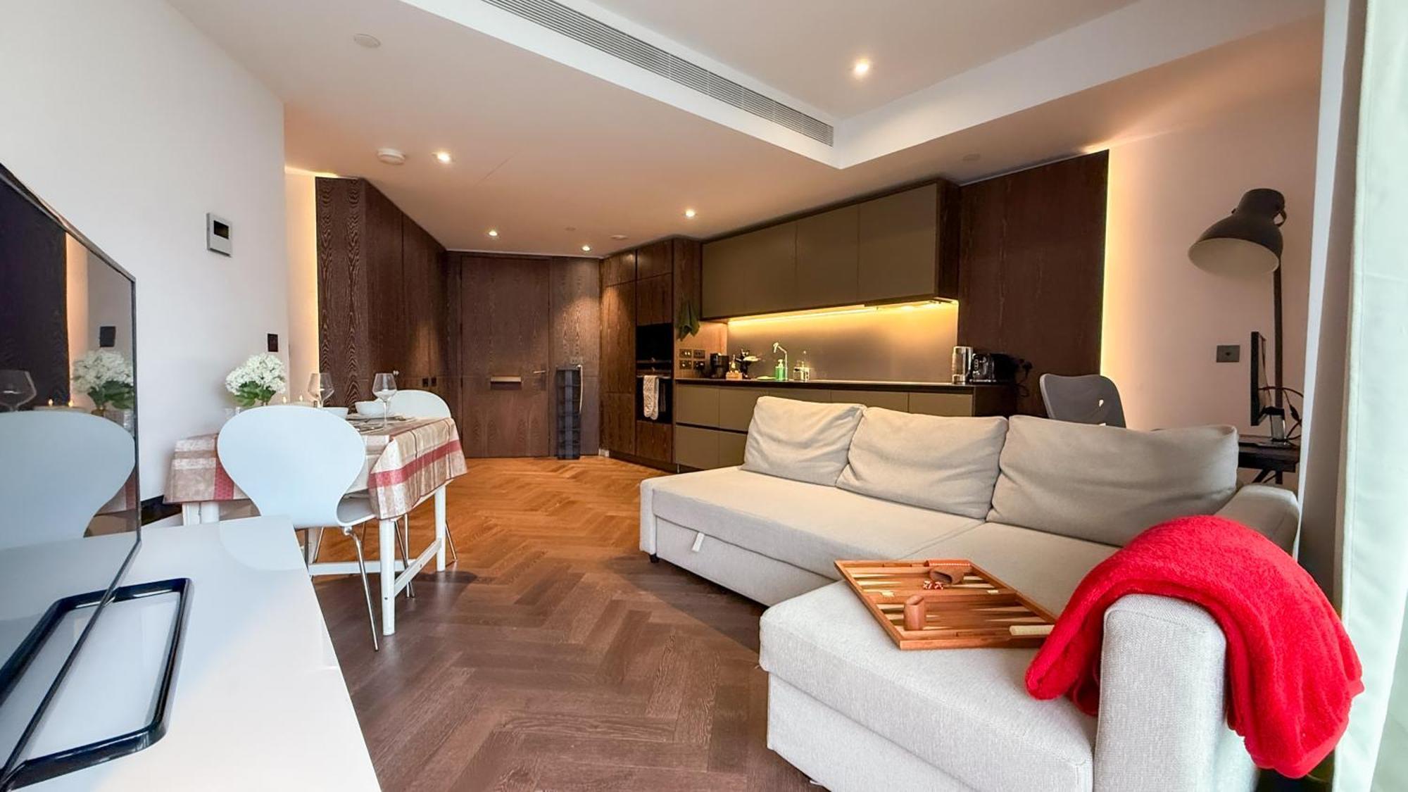 Luxury Apartment Steps From Battersea Power St And Close To Victoria & Chelsea London Kültér fotó